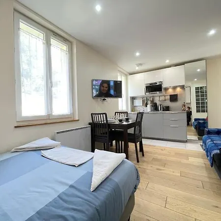 Apartment N4 Proche Hec Rer C *