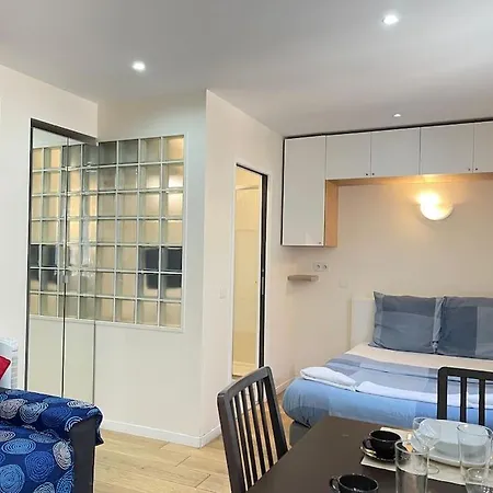 Apartment N4 Proche Hec Rer C *